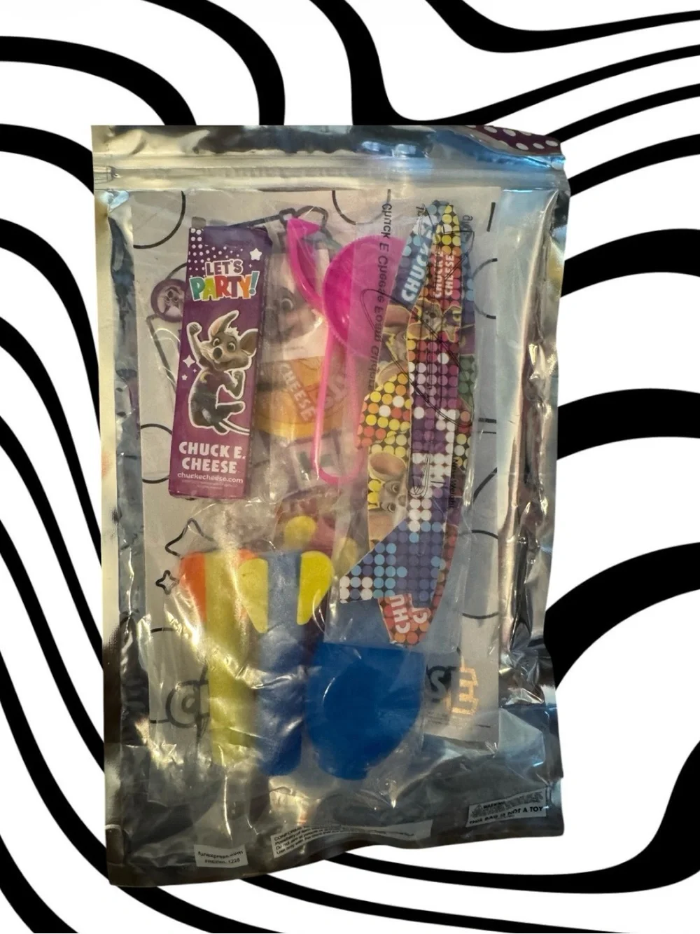 Chuck E. Cheese Treat Bags - 4 Pack